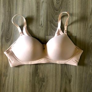 Torrid Curve wireless bra 44B